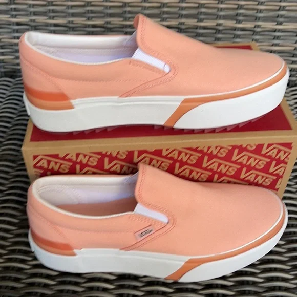 Vans Classic Slip-On S Pastel Peach Pearl/True White WMNS - Picture 2 of 16
